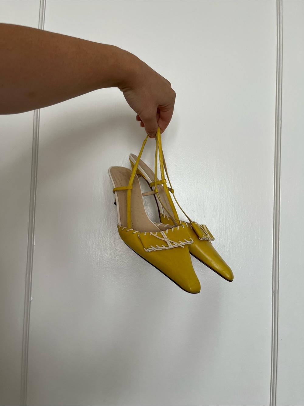 Vintage Yellow Leather Kate Spade Kitten Heels - Picture 4 of 4